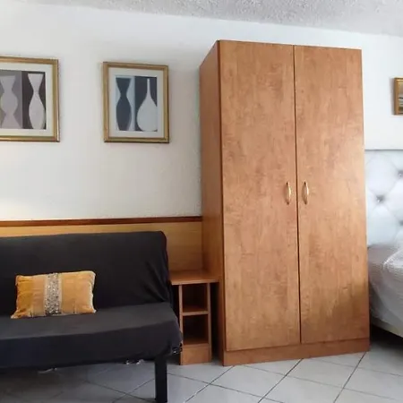 Barandas 卡亚俄萨尔瓦赫