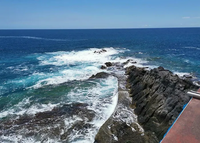 Barandas 卡亚俄萨尔瓦赫